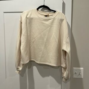 Universal Threads Beige / Cream Crop Swaetshirt XL